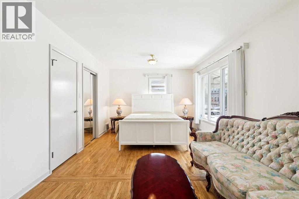 1228 Richland Road Ne, Calgary, Alberta  T2E 5M5 - Photo 11 - A2271078