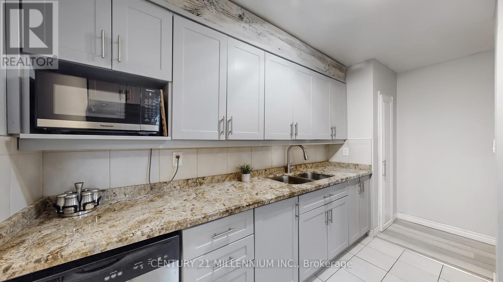 204 - 188 Mill Street S, Brampton, Ontario  L6Y 1T8 - Photo 8 - W12822408