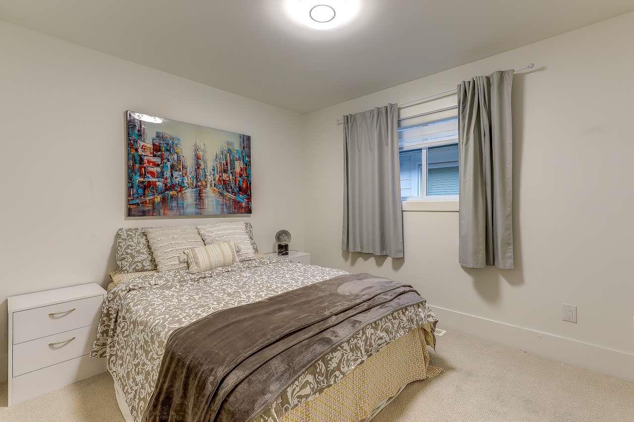 2525 168 STREET, surrey, British Columbia