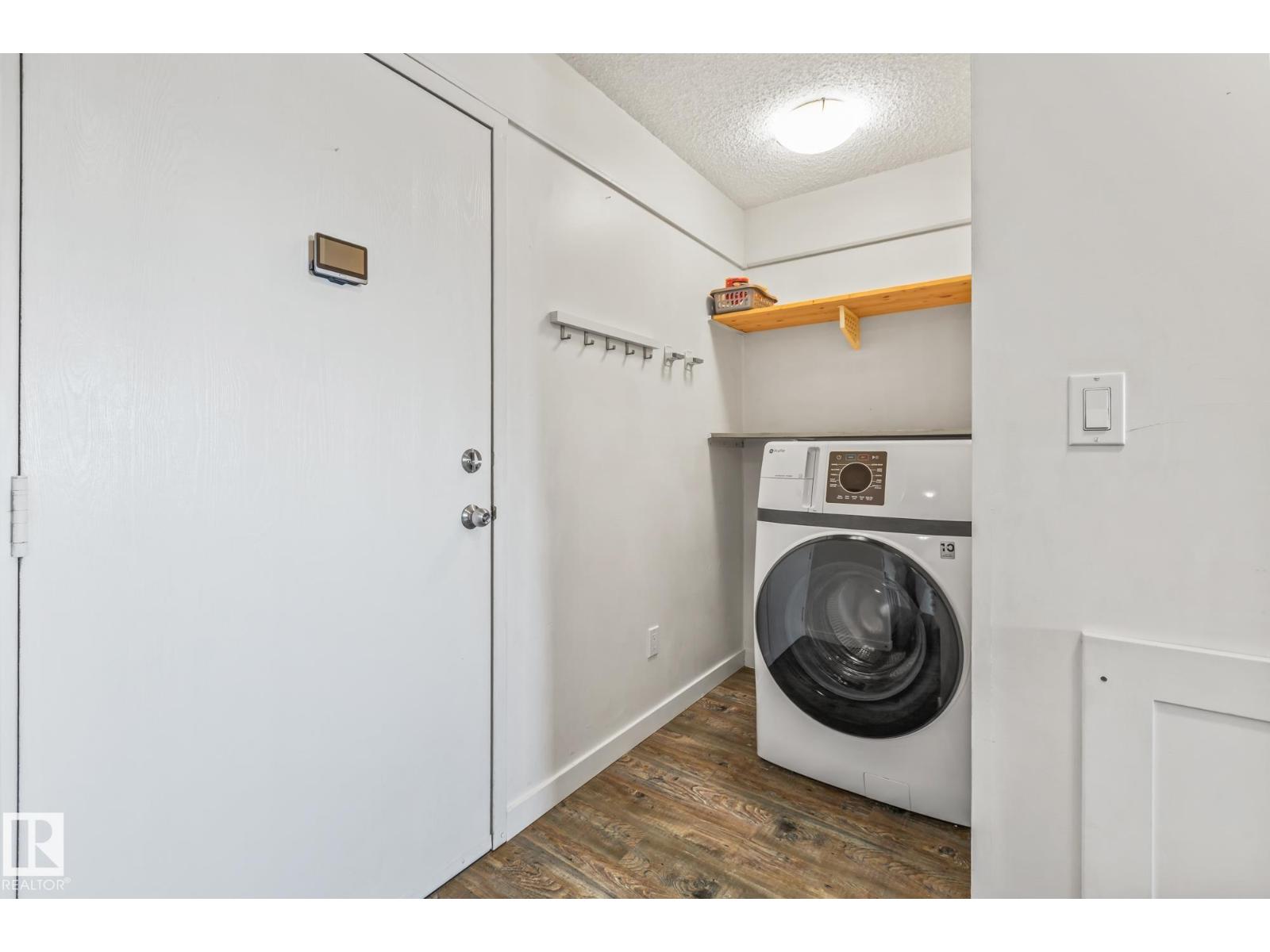 #403 57 Brown St, Stony Plain, Alberta  T7Z 1P3 - Photo 2 - E4477287