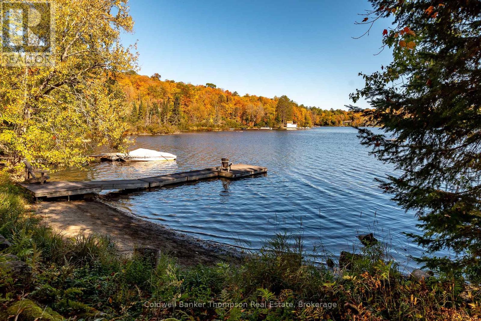 18 Port Vernon Lane, Huntsville, Ontario  P1H 2J2 - Photo 2 - X12879826