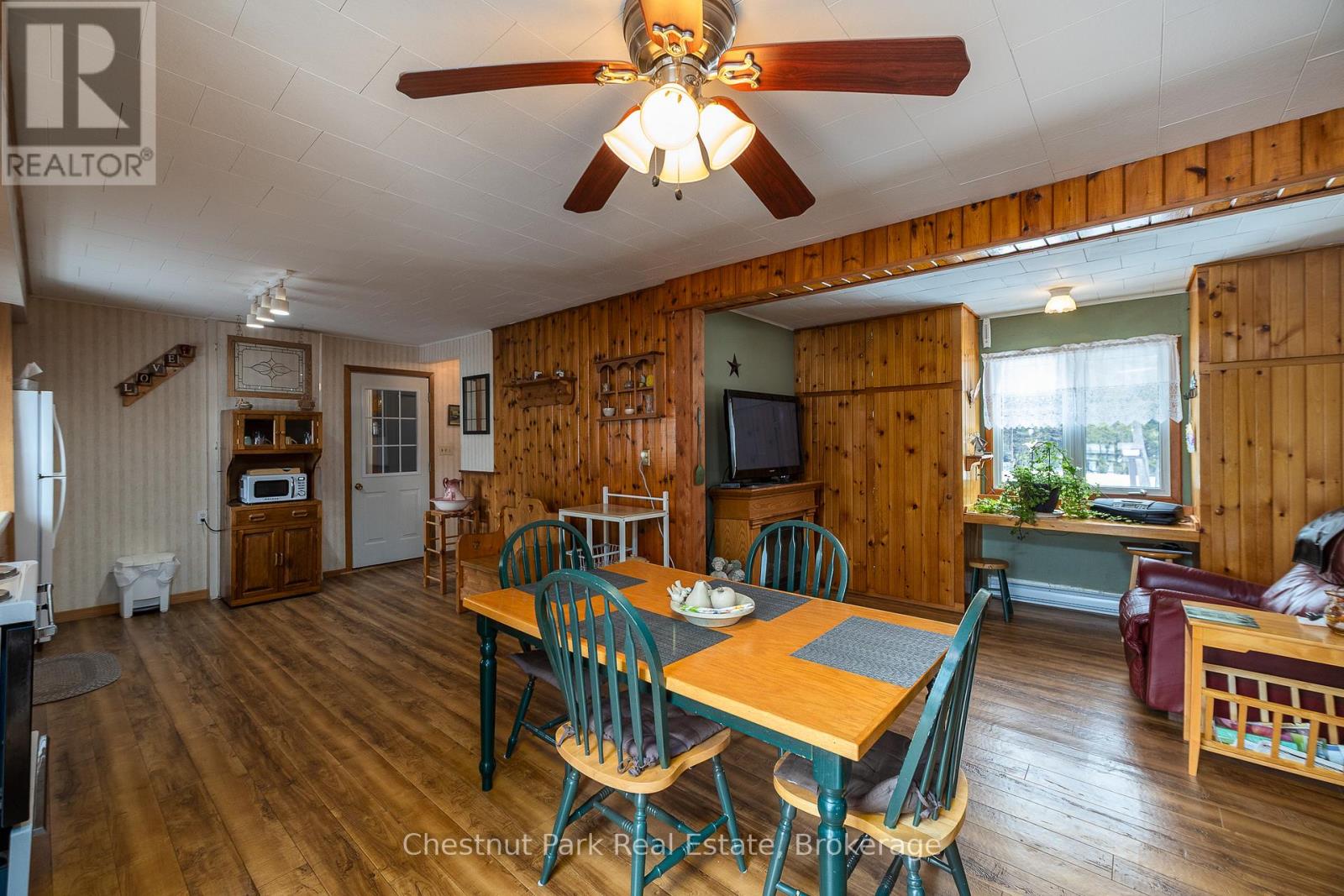 187 Warner Bay Road, Northern Bruce Peninsula, Ontario  N0H 2R0 - Photo 8 - X12879844