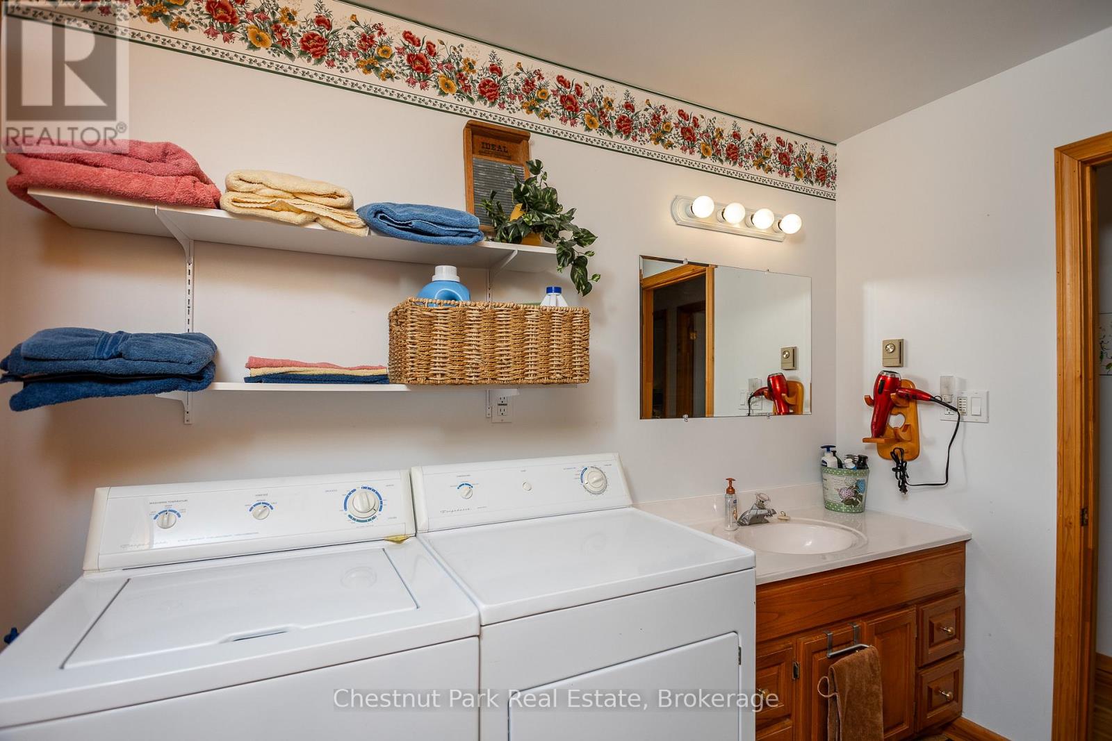 11 Eagle Road, Northern Bruce Peninsula, Ontario  N0H 2R0 - Photo 15 - X12879866