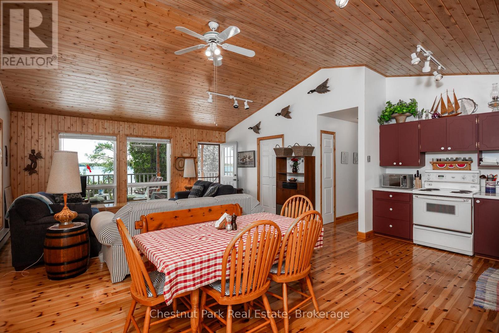 11 Eagle Road, Northern Bruce Peninsula, Ontario  N0H 2R0 - Photo 4 - X12879866