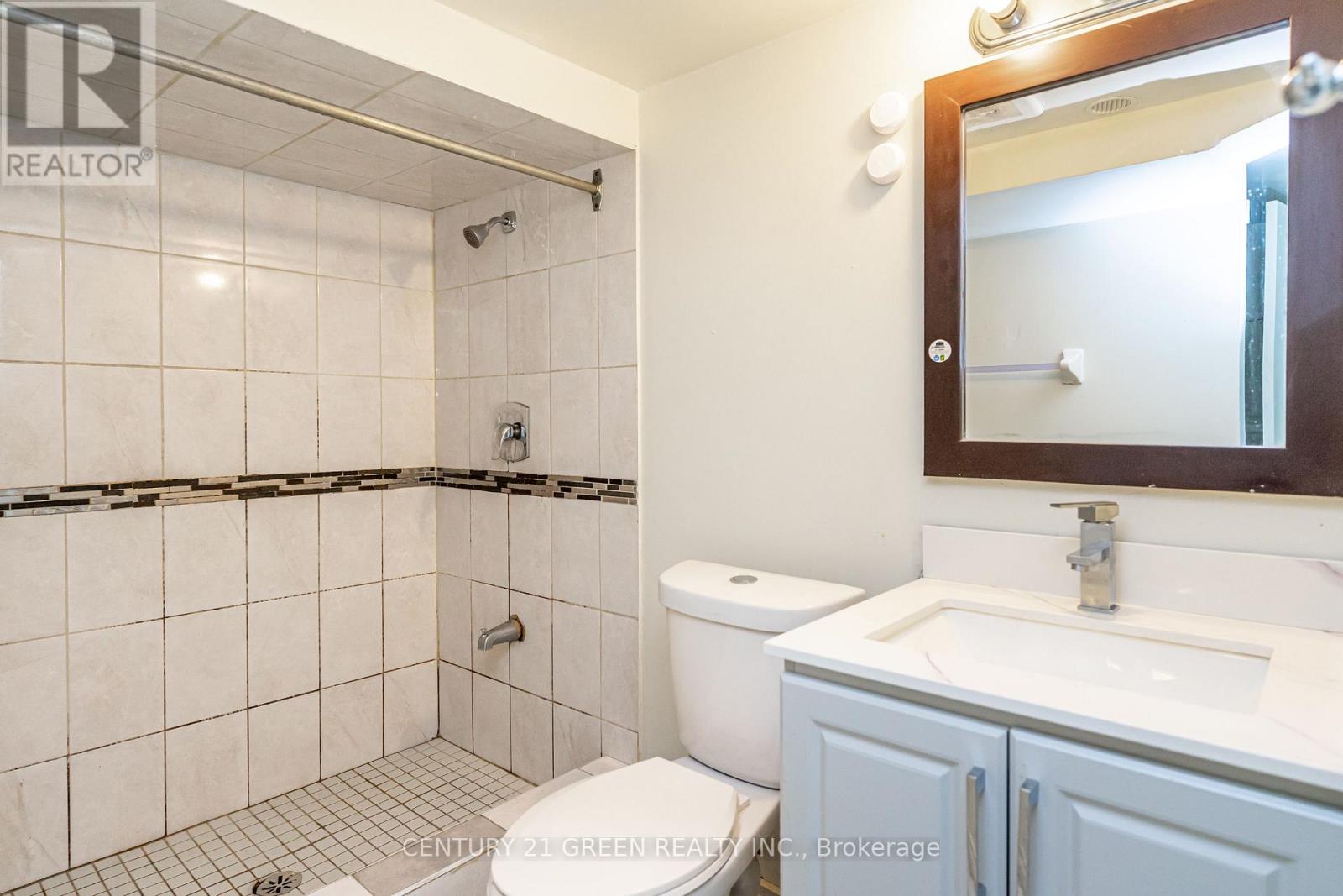 449 Aspendale Crescent, Mississauga, Ontario  L5W 0E7 - Photo 39 - W12879634