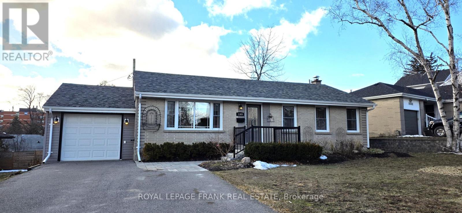 1369 ARMSTRONG DRIVE, Peterborough, Ontario