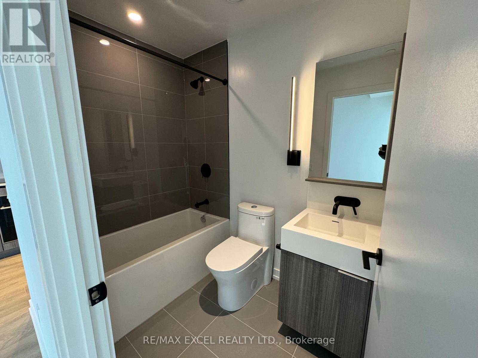 3804 - 117 Broadway Avenue, Toronto (Mount Pleasant West), Ontario  M4P 1V4 - Photo 7 - C12879856