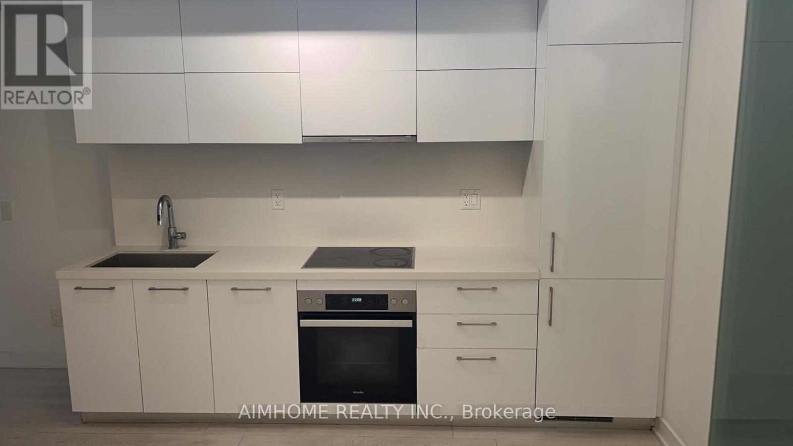 1508 - 188 Cumberland Street, Toronto, Ontario  M5R 0B6 - Photo 1 - C12879862