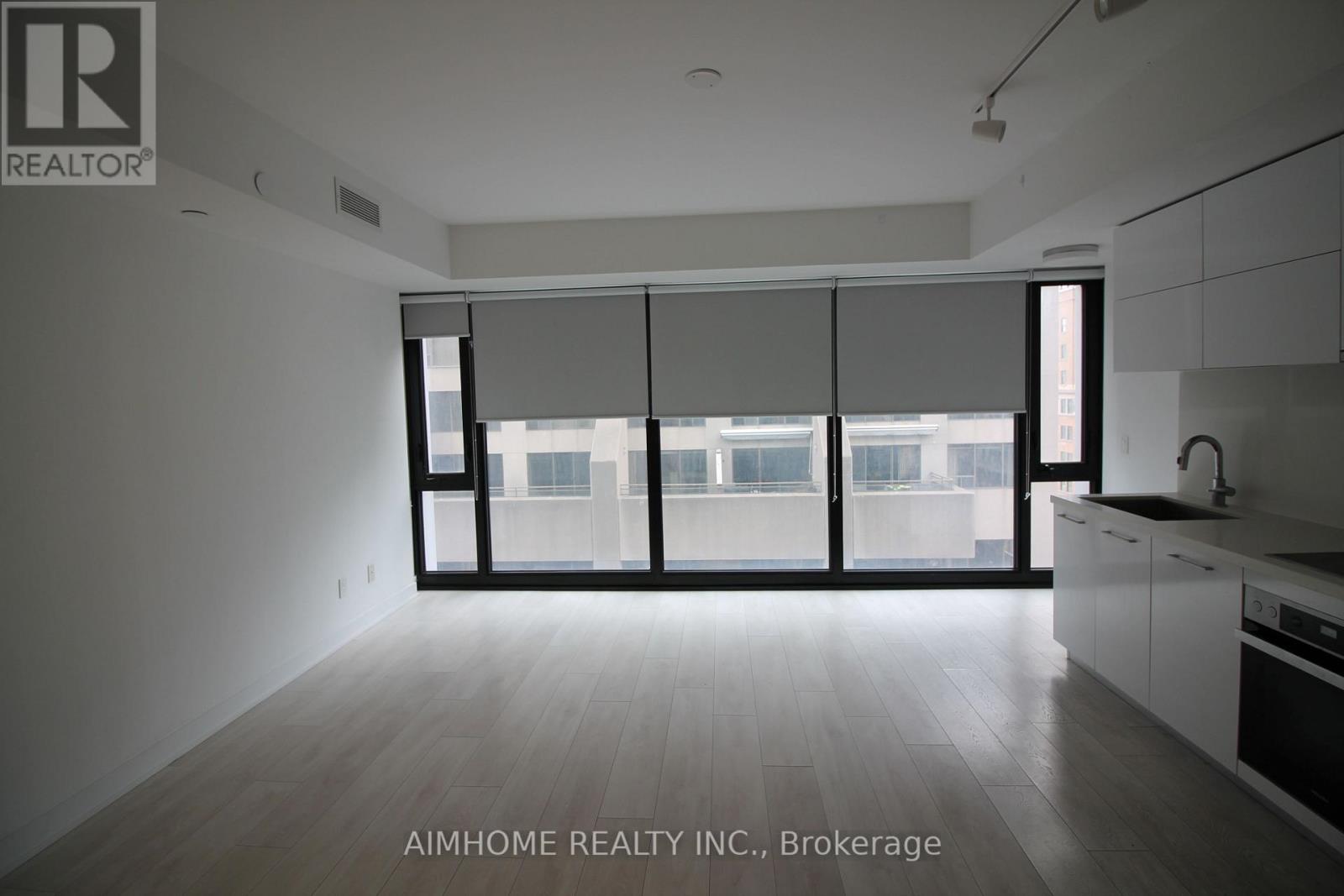 1508 - 188 Cumberland Street, Toronto, Ontario  M5R 0B6 - Photo 4 - C12879862