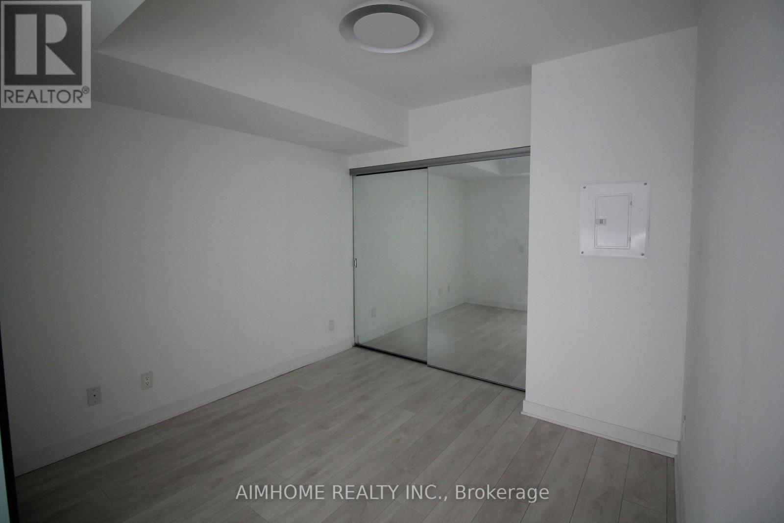 1508 - 188 Cumberland Street, Toronto, Ontario  M5R 0B6 - Photo 5 - C12879862