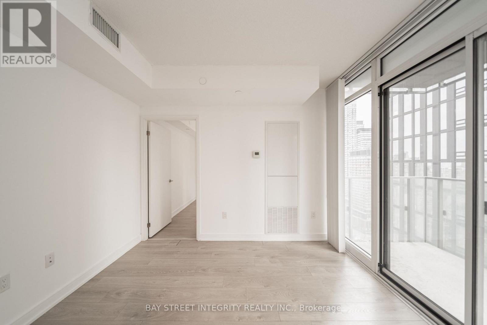 2801 - 50 Wellesley E Street, Toronto, Ontario  M4Y 0C8 - Photo 17 - C12879870