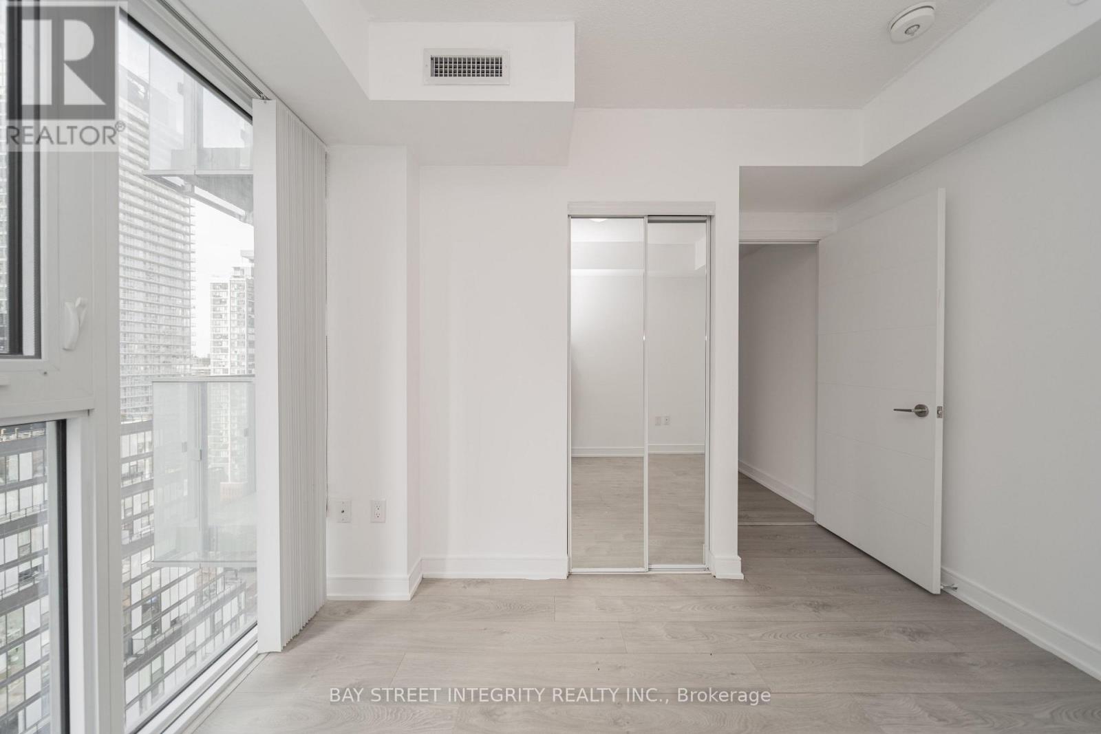 2801 - 50 Wellesley E Street, Toronto, Ontario  M4Y 0C8 - Photo 3 - C12879870