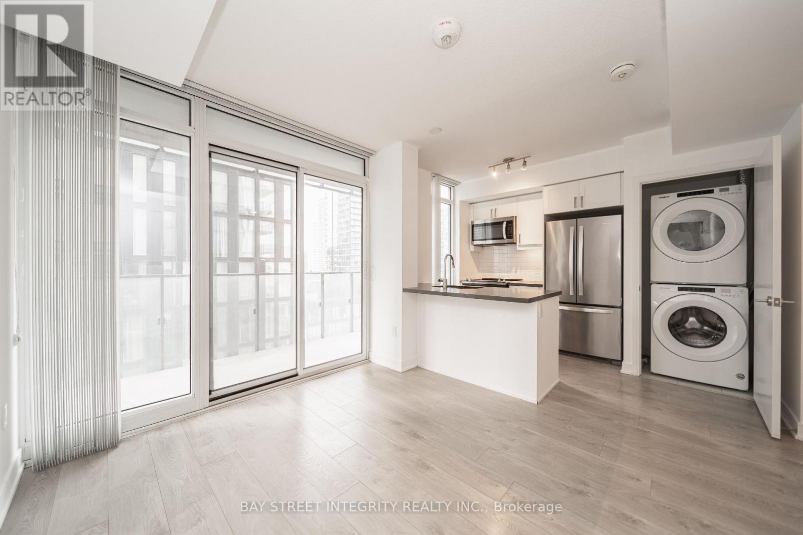 2801 - 50 Wellesley E Street, Toronto, Ontario  M4Y 0C8 - Photo 8 - C12879870