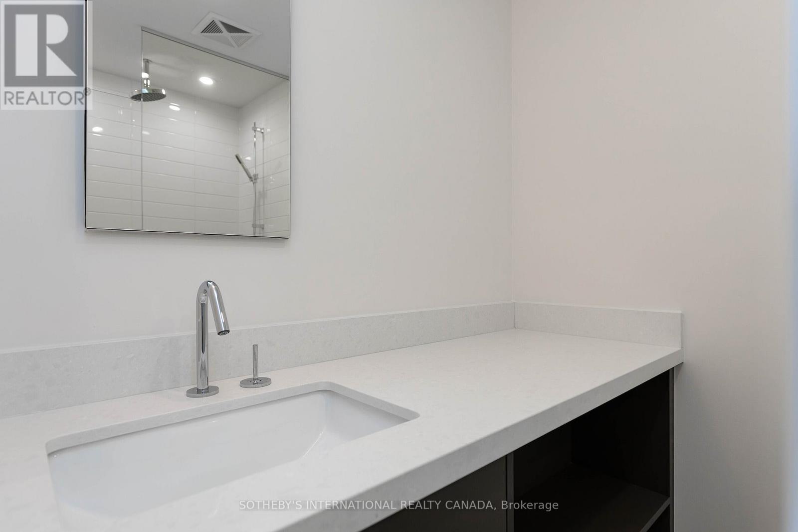 906 - 88 Cumberland Street, Toronto, Ontario  M5R 0C8 - Photo 15 - C12879894