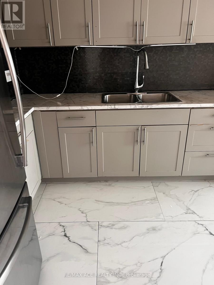 1504 - 725 Don Mills Road N, Toronto, Ontario  M3C 1S6 - Photo 12 - C12879896