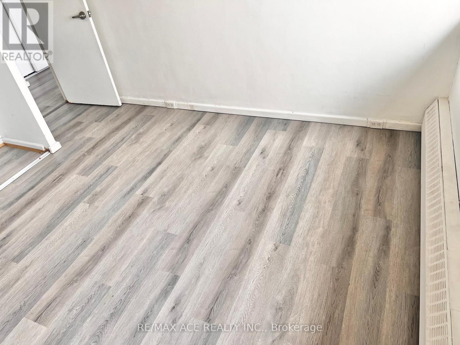 1504 - 725 Don Mills Road N, Toronto, Ontario  M3C 1S6 - Photo 21 - C12879896