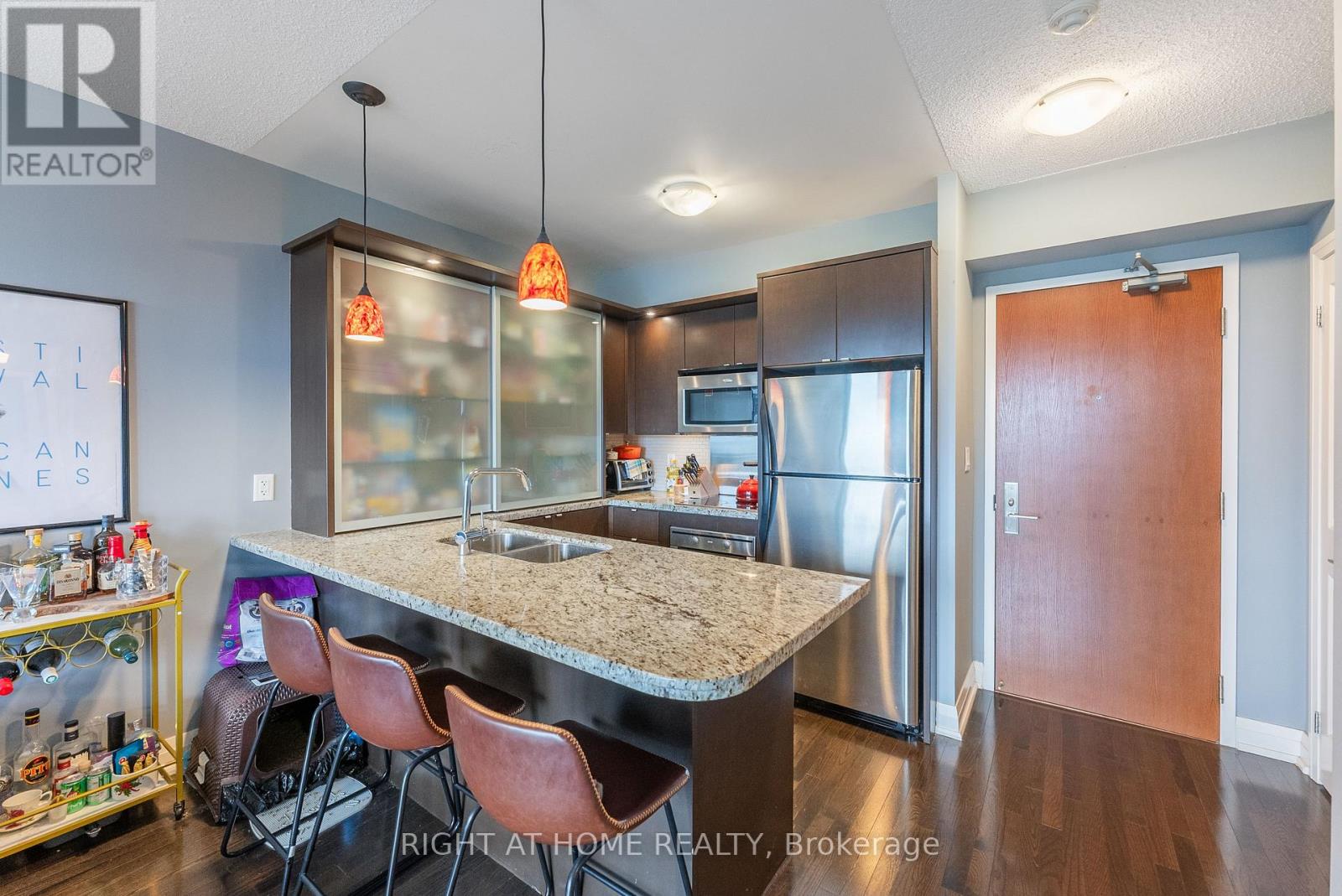 704 - 1430 Yonge Street, Toronto, Ontario  M4T 1Y6 - Photo 8 - C12879900