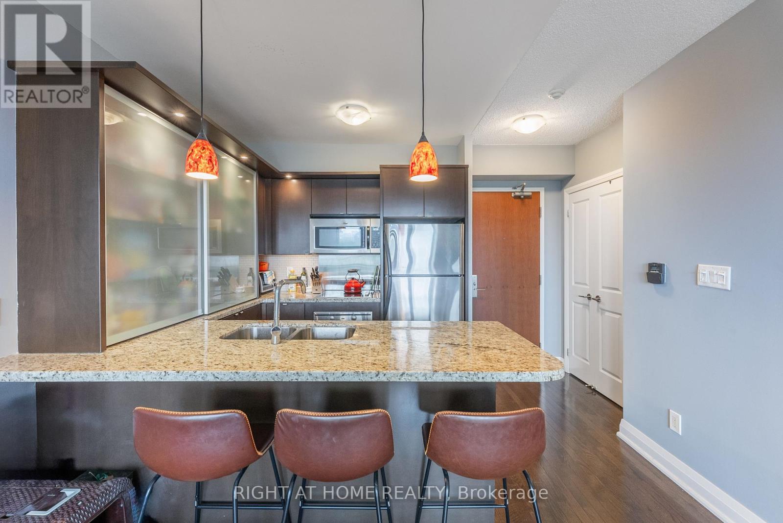 704 - 1430 Yonge Street, Toronto, Ontario  M4T 1Y6 - Photo 9 - C12879900