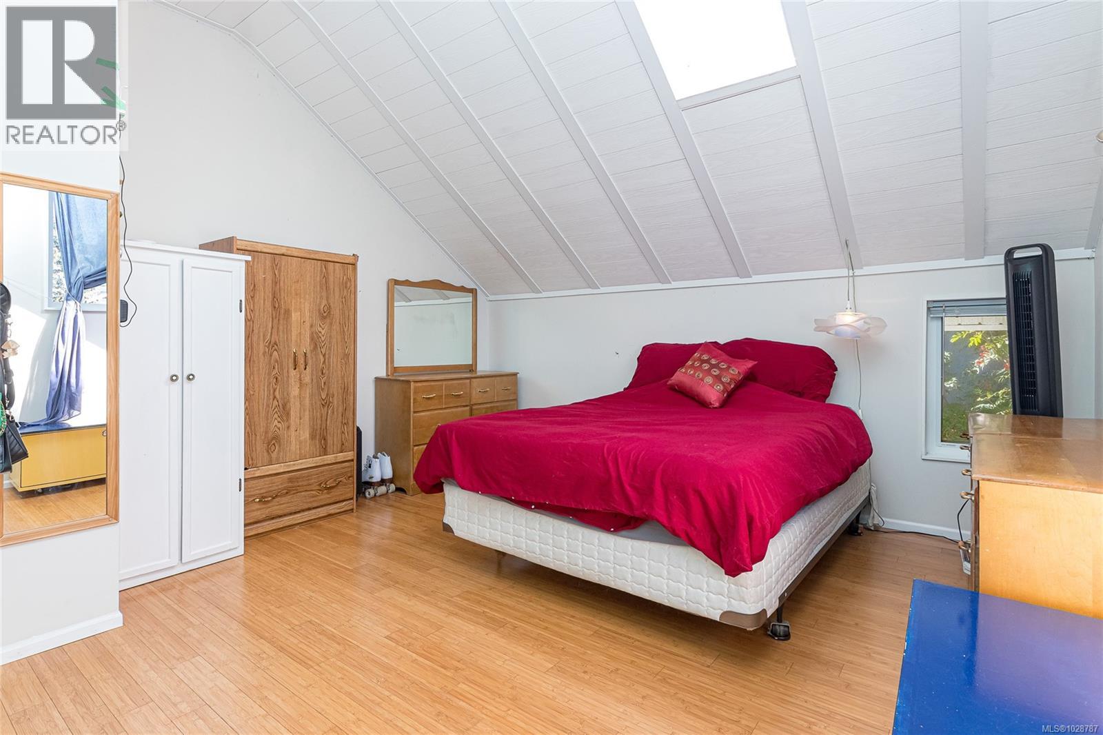 157 Robertson St, Victoria, British Columbia  V8S 3X3 - Photo 23 - 1028787