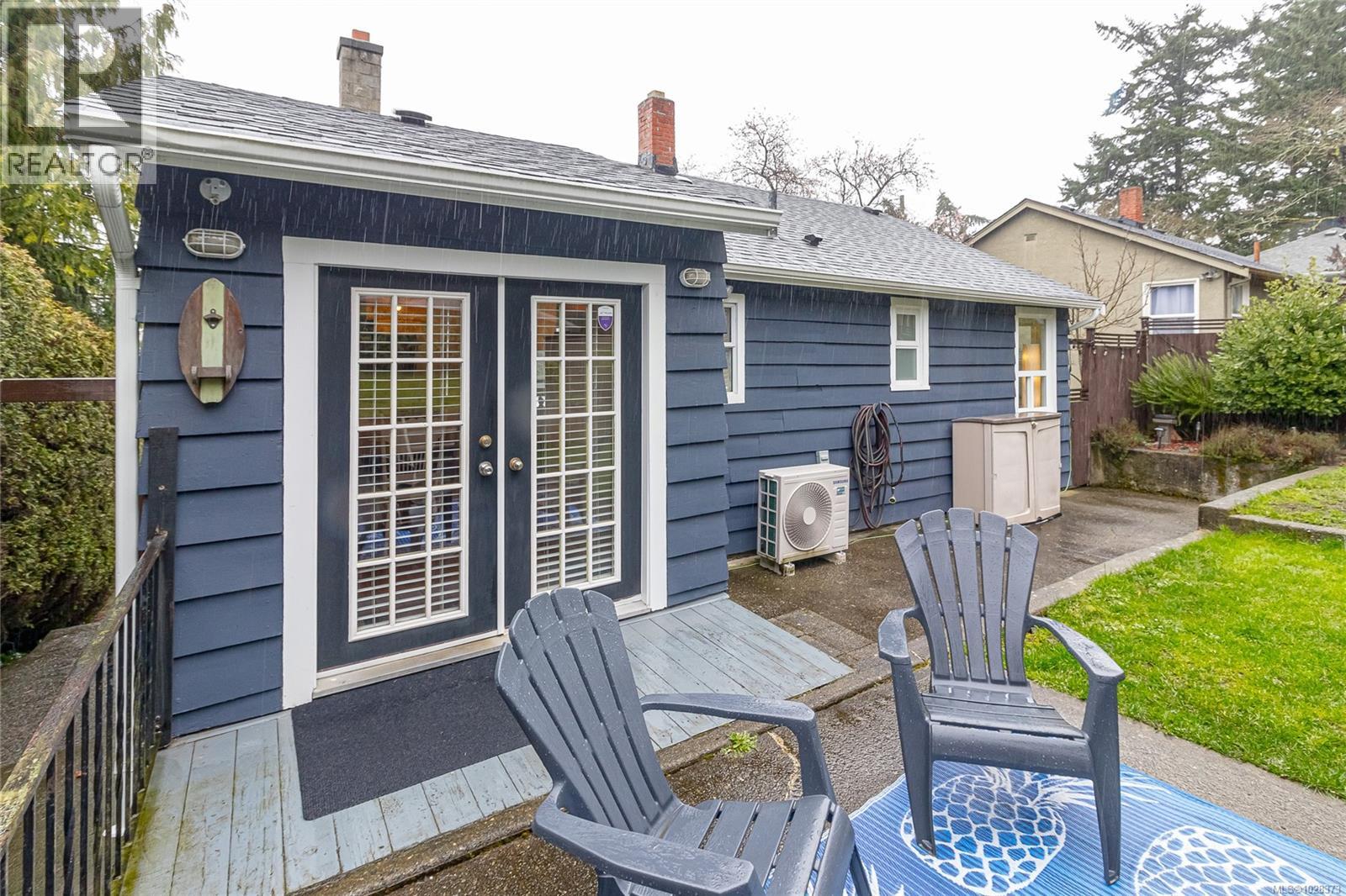 1103 Lockley Rd, Esquimalt, British Columbia  V9A 4S4 - Photo 27 - 1028373