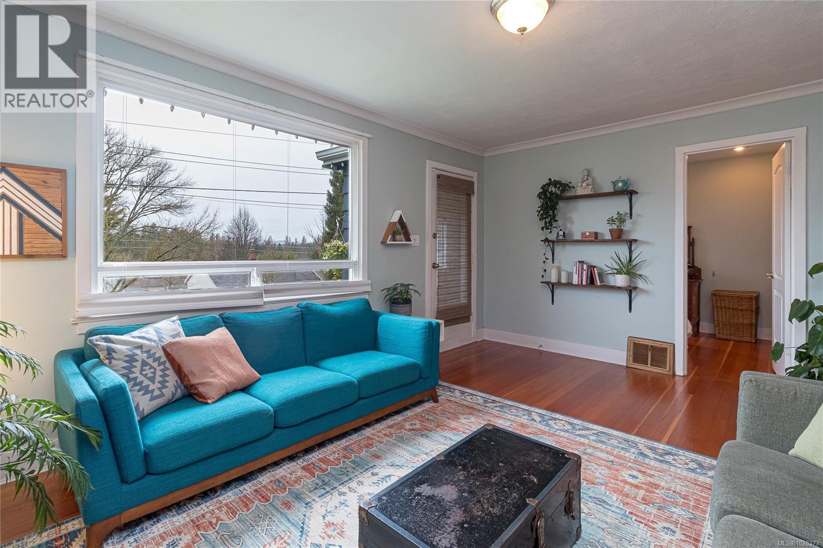 1103 Lockley Rd, Esquimalt, British Columbia  V9A 4S4 - Photo 4 - 1028373