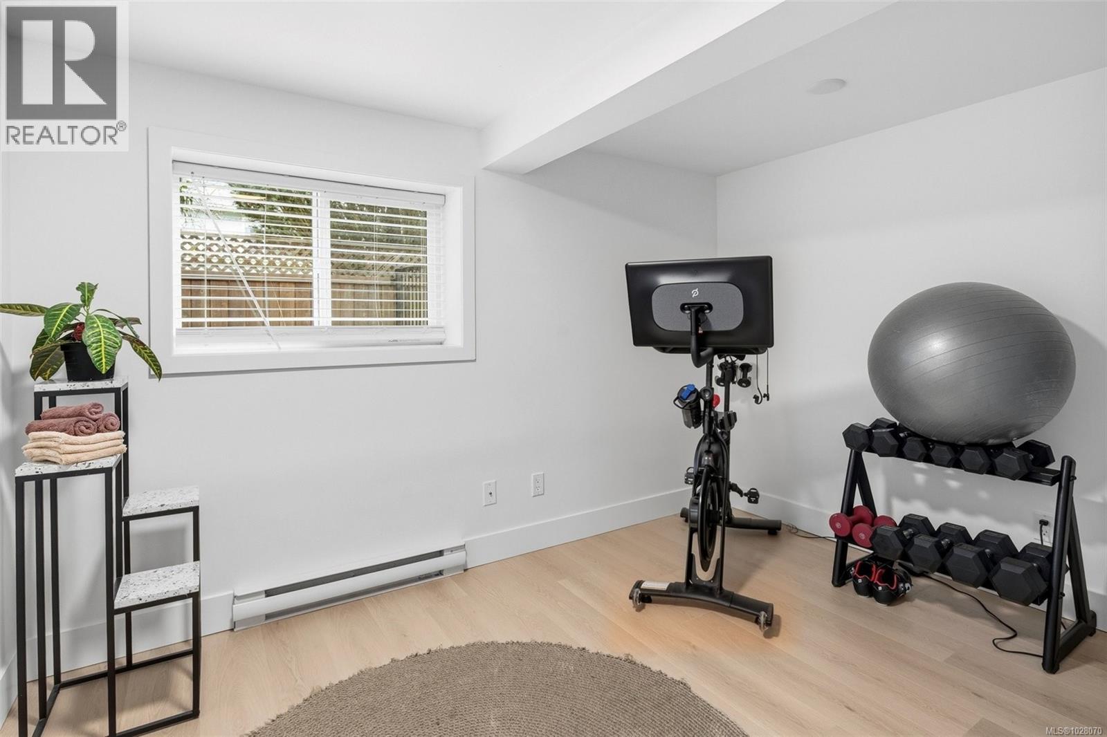 3903 Lauder Rd, Saanich, British Columbia  V8N 4H3 - Photo 24 - 1028070