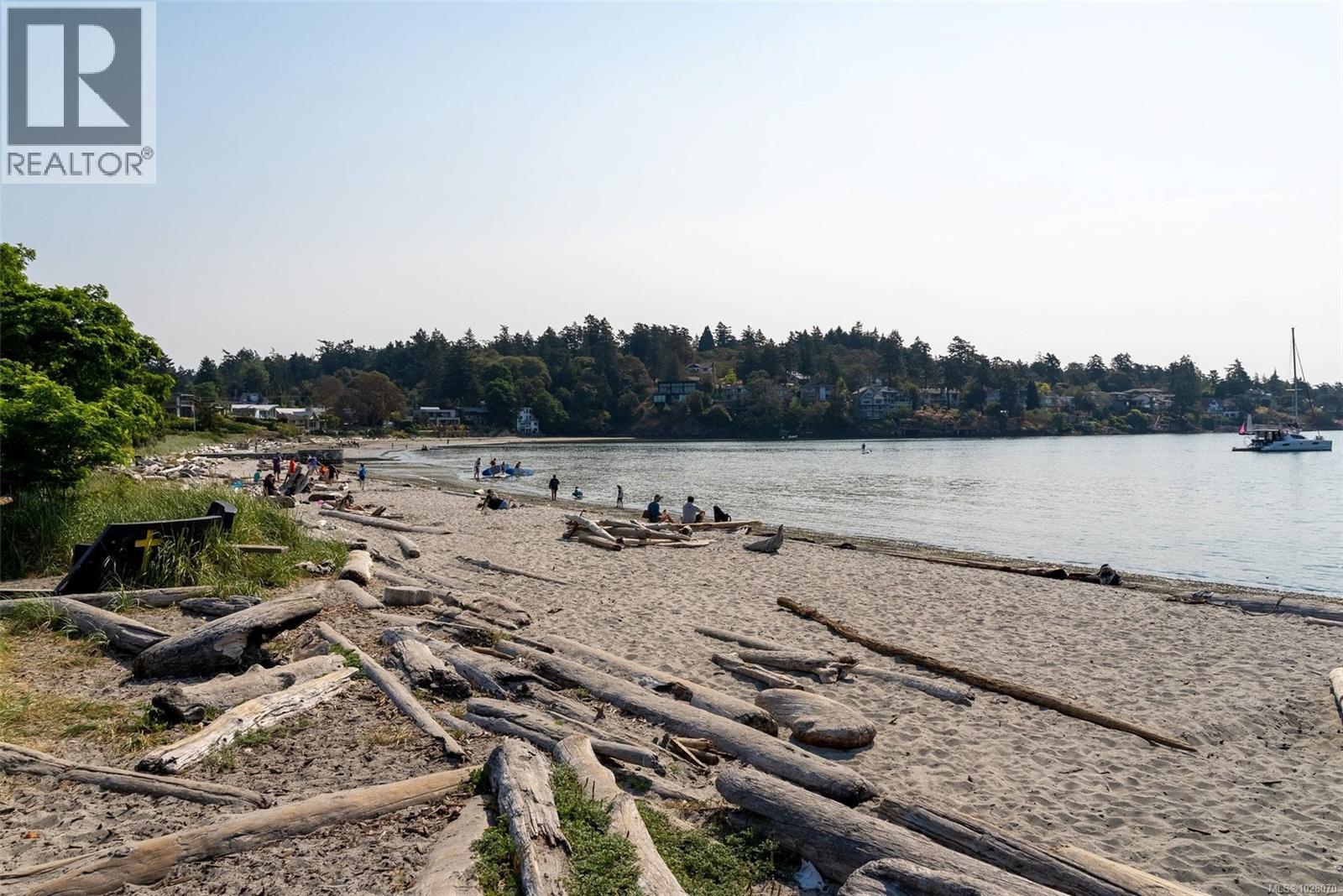 3903 Lauder Rd, Saanich, British Columbia  V8N 4H3 - Photo 42 - 1028070