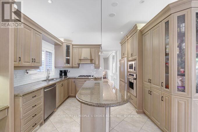 49 Humber Forest Court, Vaughan, Ontario  L4H 1N3 - Photo 11 - N12879842