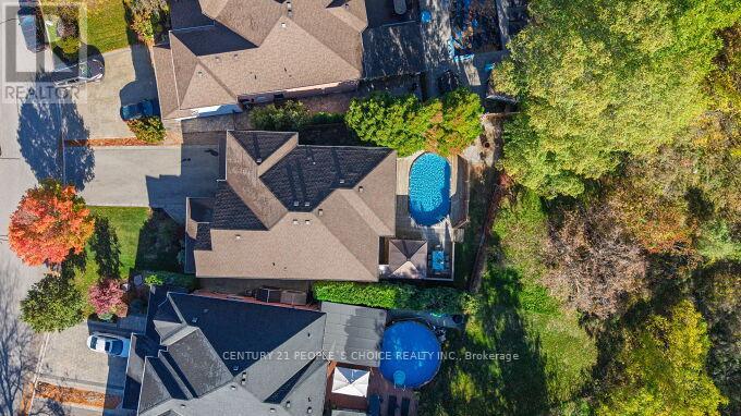 49 Humber Forest Court, Vaughan, Ontario  L4H 1N3 - Photo 37 - N12879842