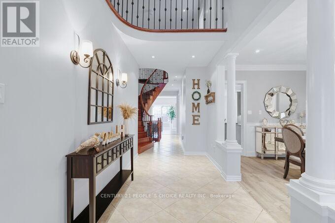 49 Humber Forest Court, Vaughan, Ontario  L4H 1N3 - Photo 5 - N12879842