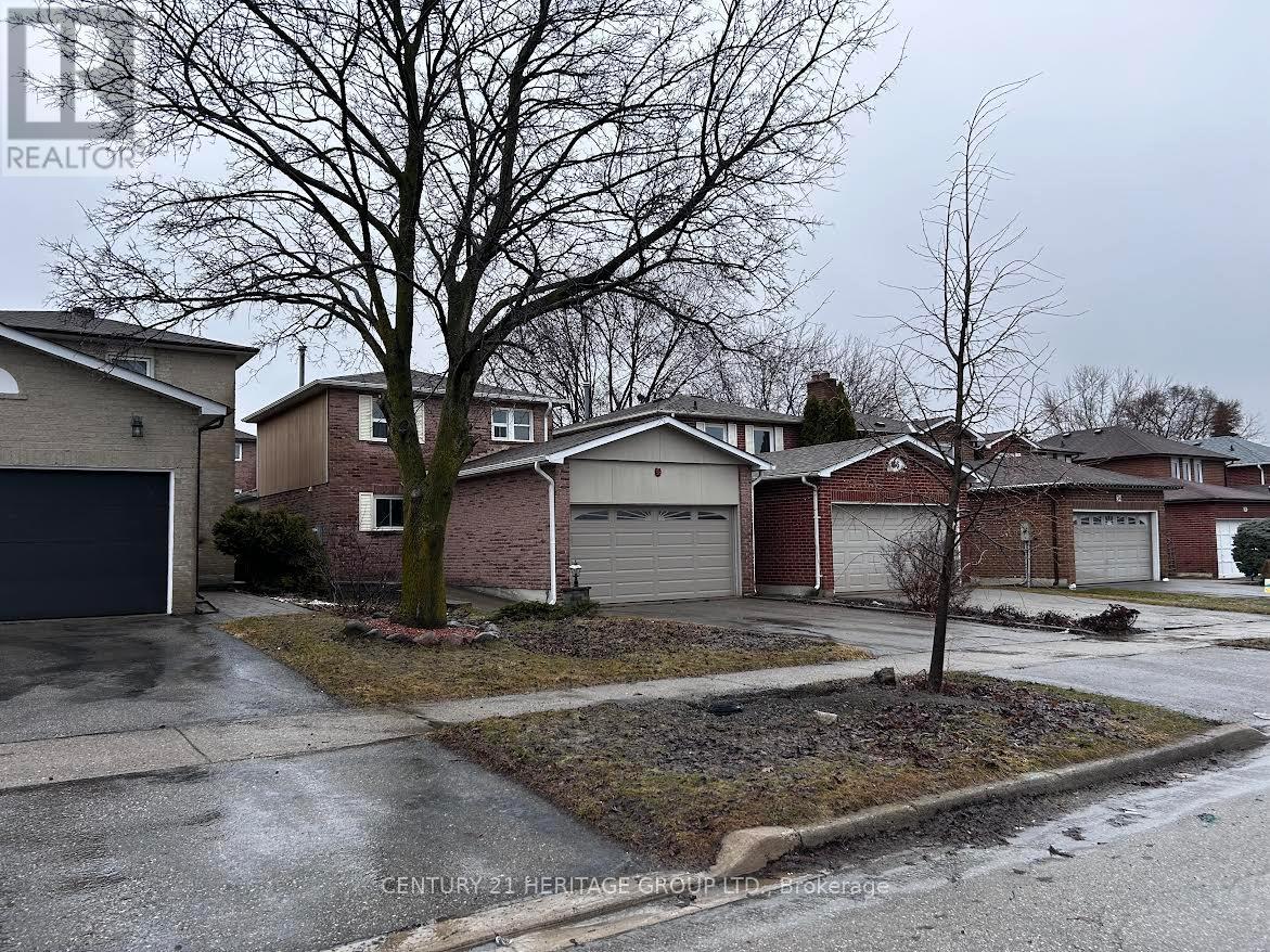 38 GRAY CRESCENT, Richmond Hill, Ontario