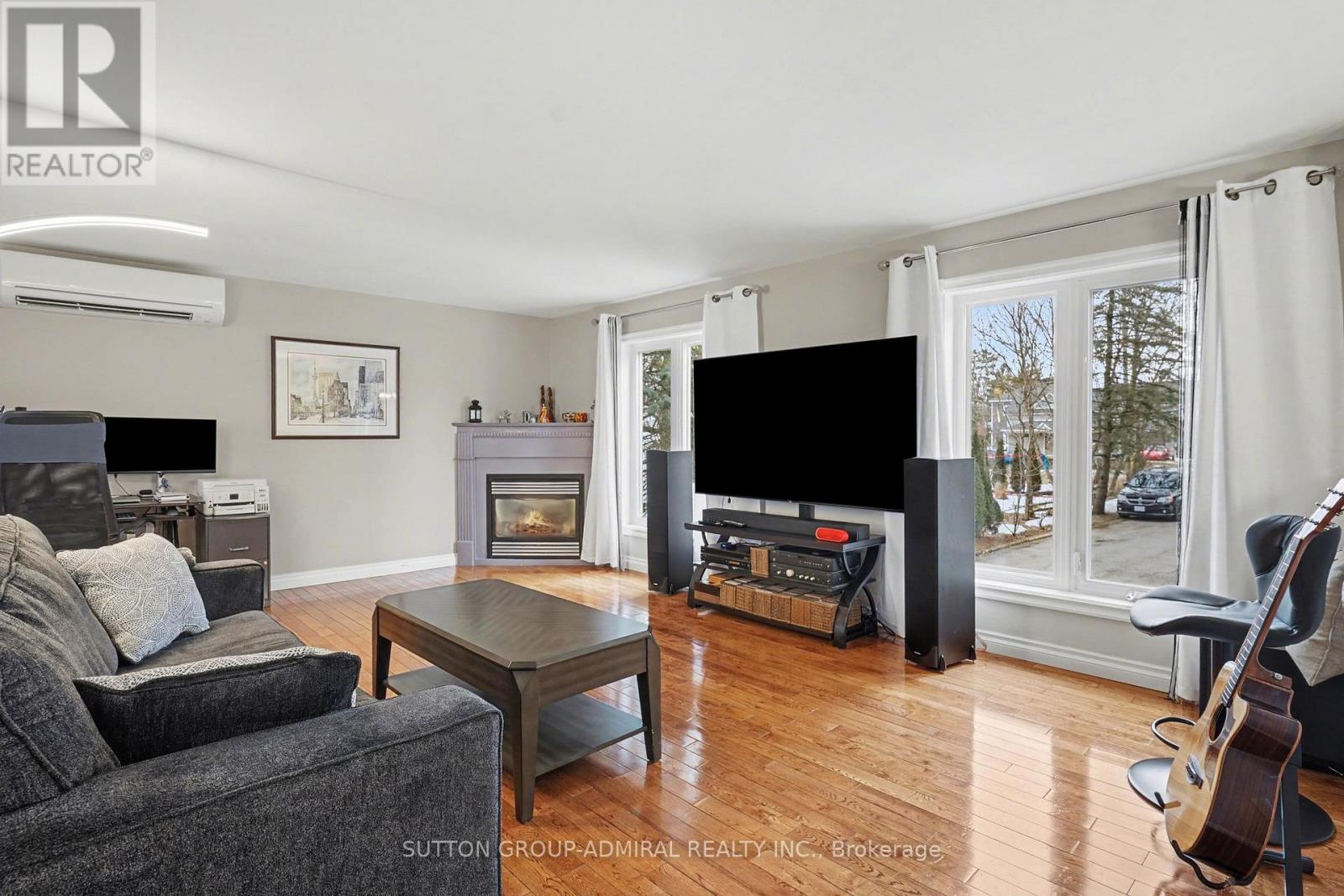 14628 Woodbine Avenue, Whitchurch-Stouffville, Ontario  L4A 2H5 - Photo 2 - N12879892