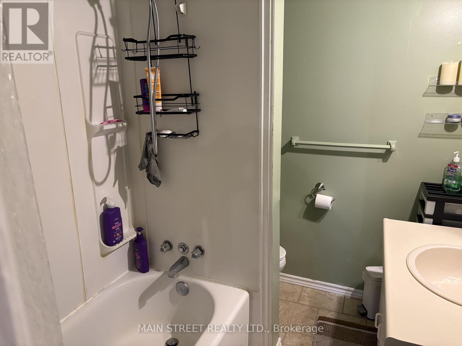 1 - 237 Main Street S, Newmarket, Ontario  L3Y 3Z4 - Photo 7 - N12879910