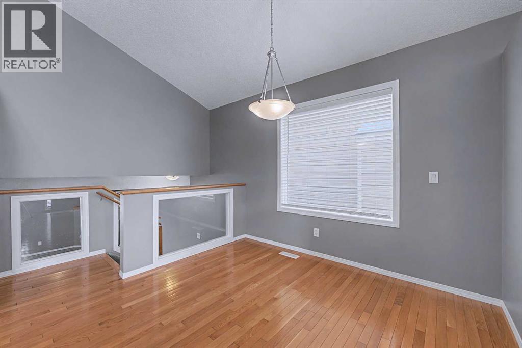 522 Evermeadow Road Sw, Calgary, Alberta  T2Y 4W9 - Photo 12 - A2292533