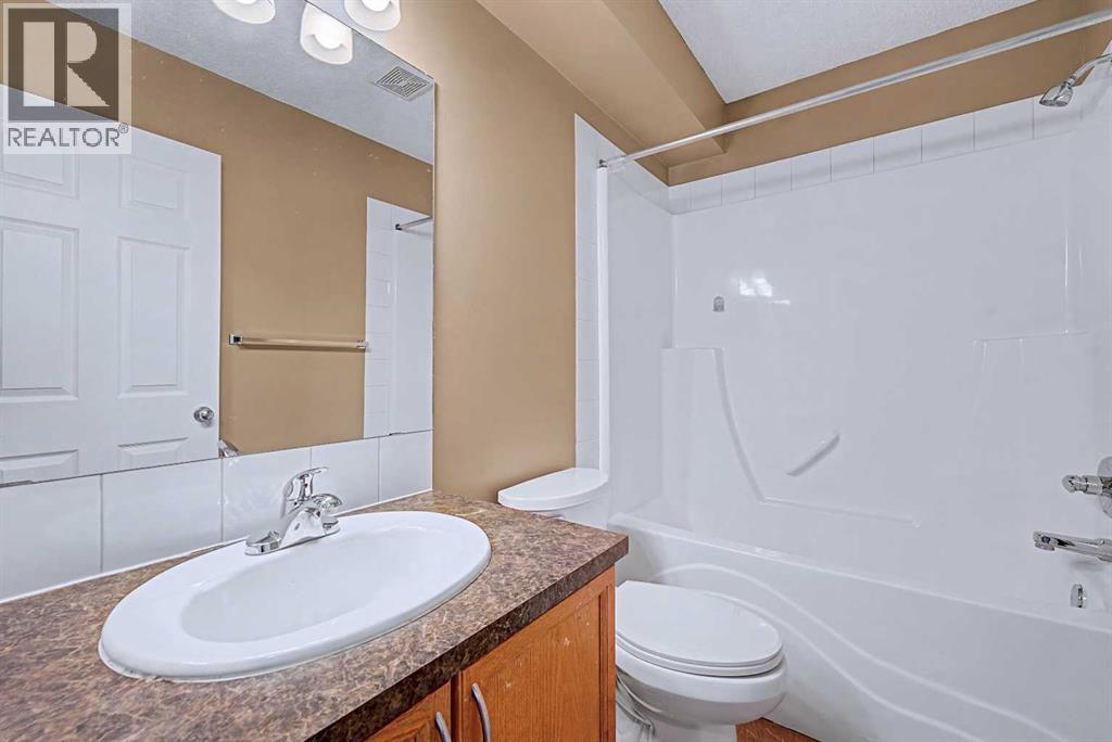 522 Evermeadow Road Sw, Calgary, Alberta  T2Y 4W9 - Photo 19 - A2292533