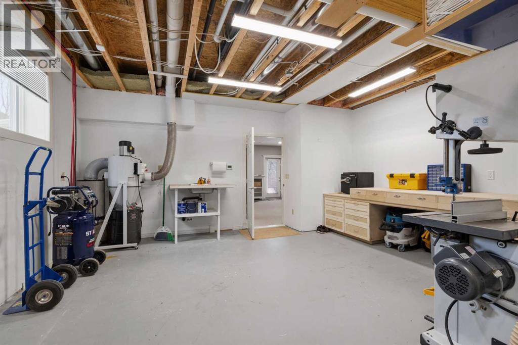 71 Elgin Estates Hill Se, Calgary, Alberta  T2Z 4R1 - Photo 35 - A2292729