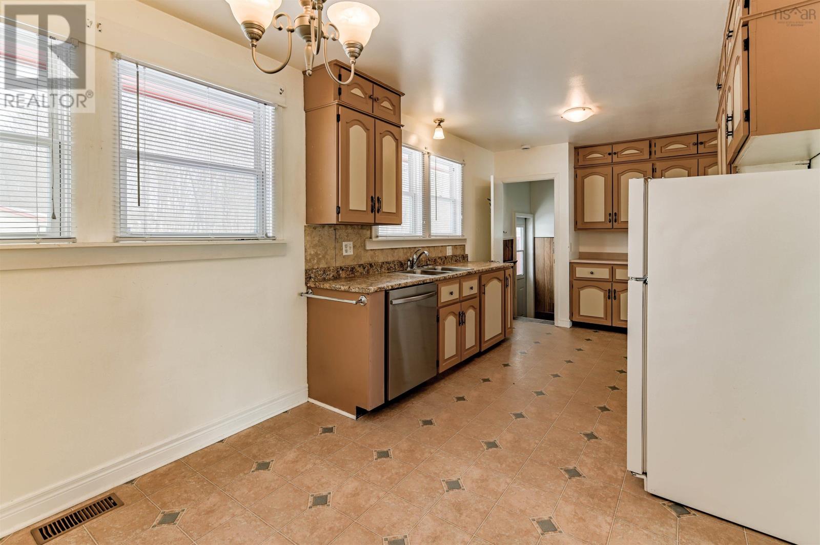 164 Foster St Berwick Ns B0p 1e0, Berwick, Nova Scotia  B0P 1E0 - Photo 7 - 202604272