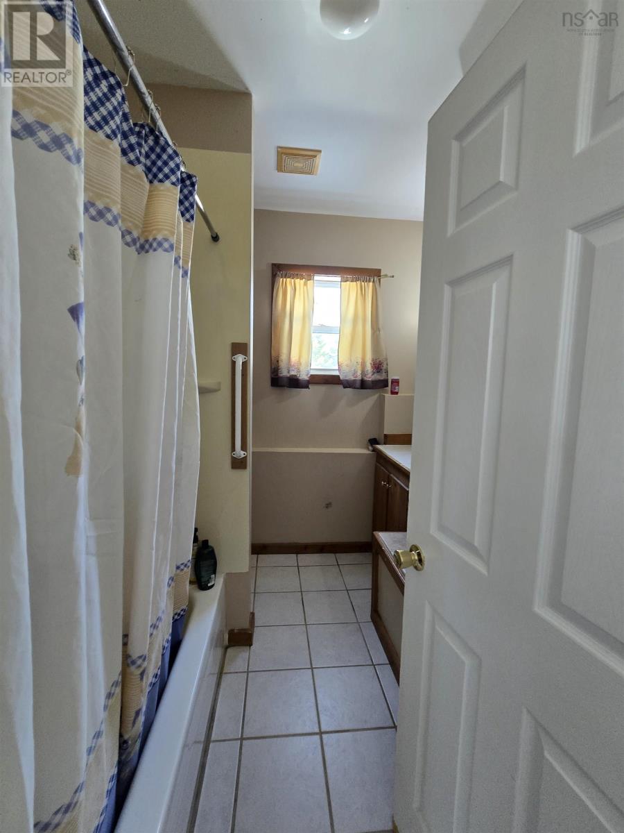 19 Bond Drive, Chester, Nova Scotia  B0J 1J0 - Photo 41 - 202604428