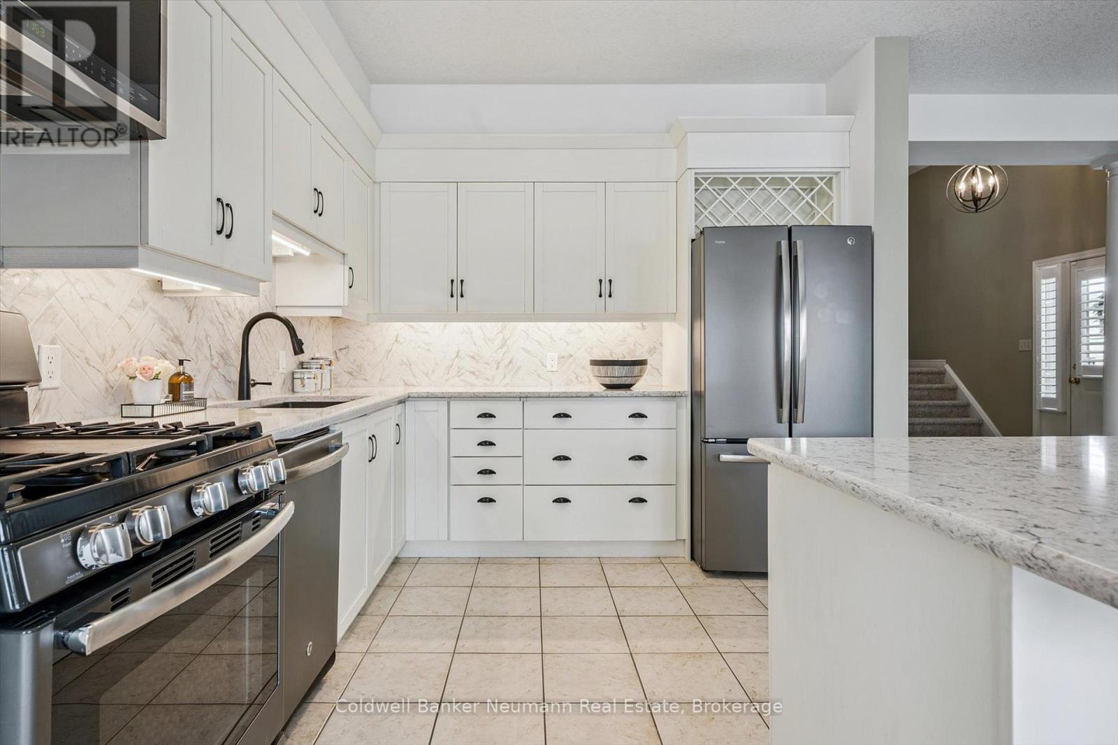 23 Spencer Crescent, Guelph (Pineridge/westminster Woods), Ontario  N1L 1M2 - Photo 12 - X12865104