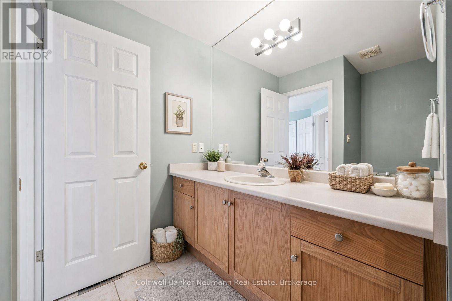 23 Spencer Crescent, Guelph (Pineridge/westminster Woods), Ontario  N1L 1M2 - Photo 21 - X12865104