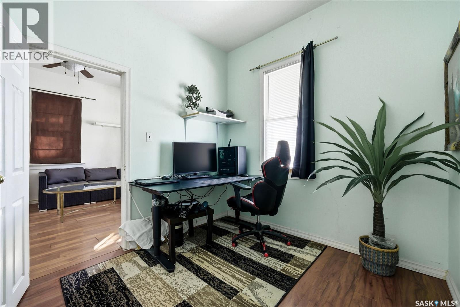 1905 Toronto Street, Regina, Saskatchewan  S4P 1M9 - Photo 14 - SK030332