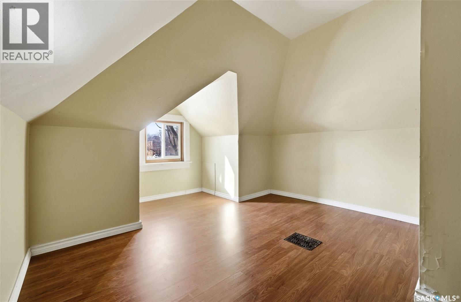 1905 Toronto Street, Regina, Saskatchewan  S4P 1M9 - Photo 18 - SK030332