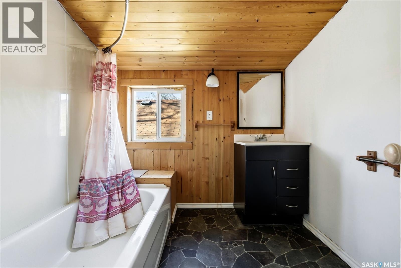 1905 Toronto Street, Regina, Saskatchewan  S4P 1M9 - Photo 20 - SK030332