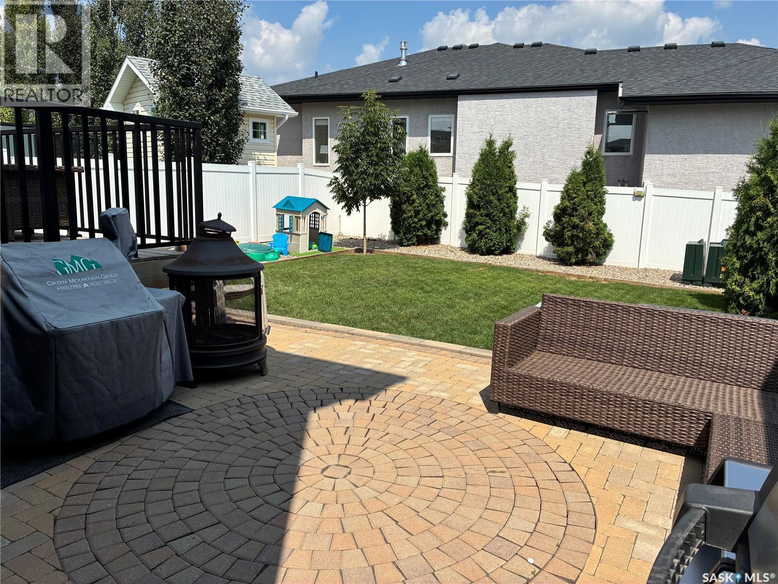 8804 Kestral Drive, Regina, Saskatchewan  S4Y 0C2 - Photo 35 - SK030174