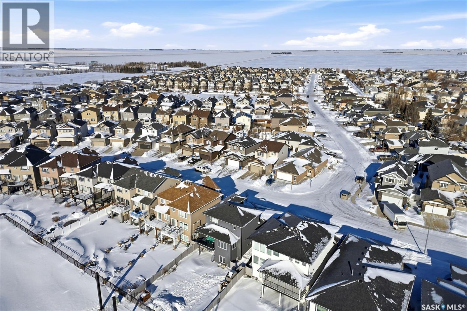 8804 Kestral Drive, Regina, Saskatchewan  S4Y 0C2 - Photo 46 - SK030174