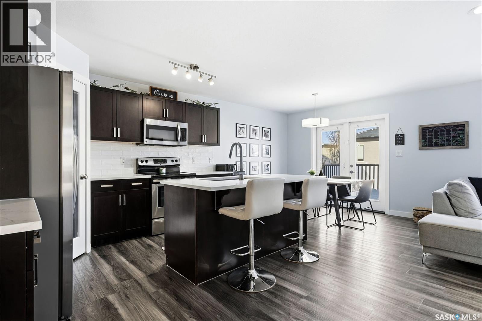 8804 Kestral Drive, Regina, Saskatchewan  S4Y 0C2 - Photo 9 - SK030174