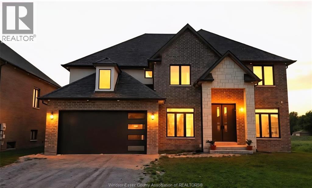 MLS# 26005295: 518 VENETO STREET, Lakeshore, Canada