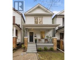 186 ROSLIN AVENUE, Toronto, Ontario