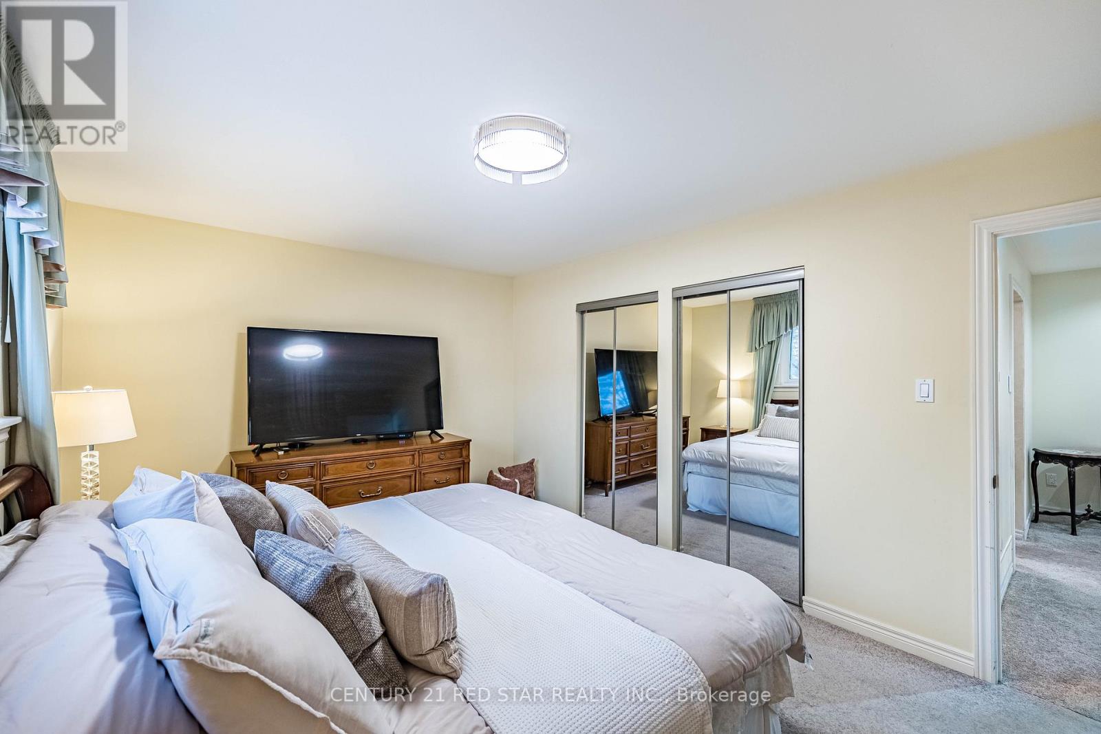 25 Devonshire Drive, Brampton (Southgate), Ontario  L6T 3G5 - Photo 20 - W12879824