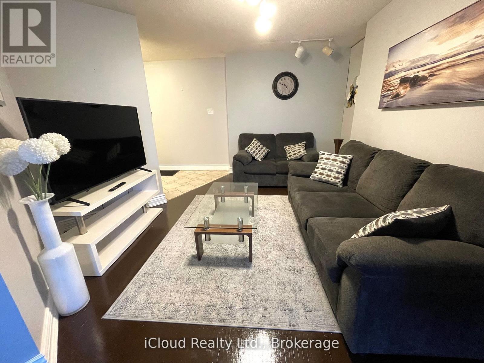 3208 - 3650 Kaneff Crescent, Mississauga (Mississauga Valleys), Ontario  L5A 4A1 - Photo 13 - W12879852